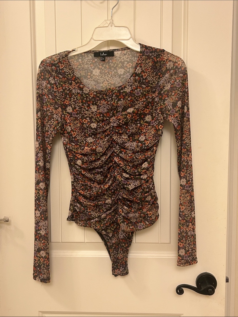 Lulu's Black Floral Ruched Long-Sleeve Bodysuit